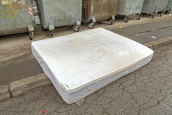 Box Spring Disposal in Silver Spring